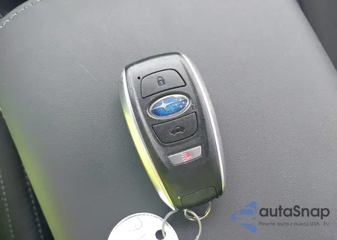 2025 Subaru Legacy Premium z USA, uszkodzony, nr VIN 4S3BWAF66S3014236